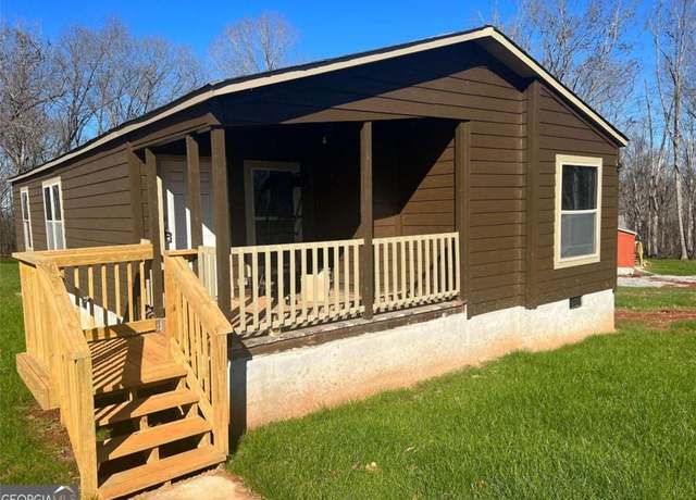 Property at 9 Dons Ct, Royston, GA 30662, 2 beds, 2 baths