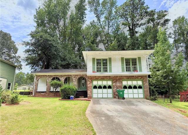 Property at 2289 Aurie Dr, Decatur, GA 30034, 3 beds, 2.5 baths
