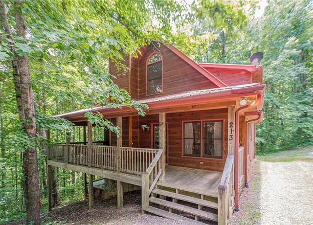 Property at 213 Moonshine Holw, Blue Ridge, GA 30513, 3 beds, 3 baths
