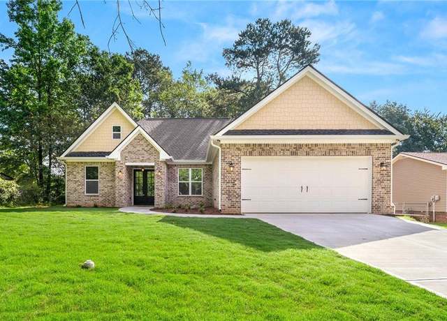 Property at 8544 Plumtree Dr, Riverdale, GA 30274, 3 beds, 2 baths
