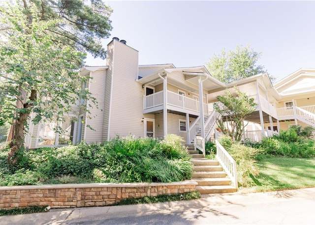 Property at 1208 Augusta Dr SE #1208, Marietta, GA 30067, 3 beds, 2 baths