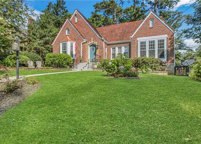 Property at 1290 Pasadena Ave NE, Atlanta, GA 30306, 5 beds, 5.5 baths