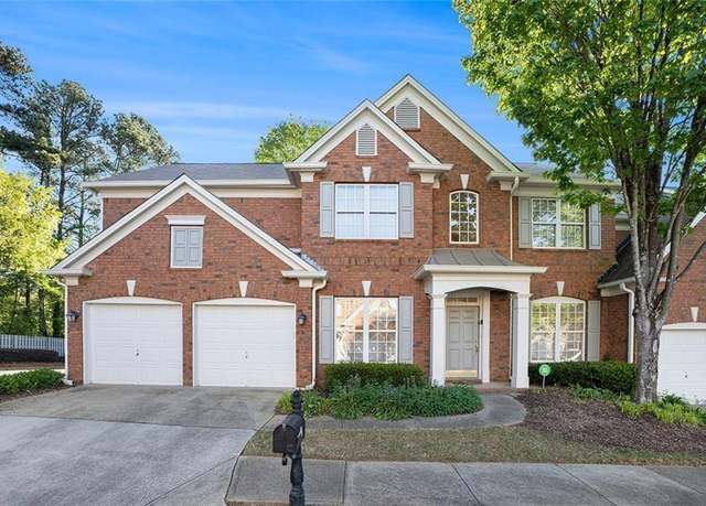 Property at 401 Wellwood Way, Roswell, GA 30075, 3 beds, 2.5 baths