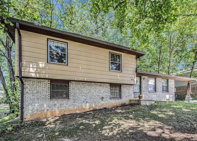 Property at 5762 Northspring Dr, Ellenwood, GA 30294, 3 beds, 2 baths