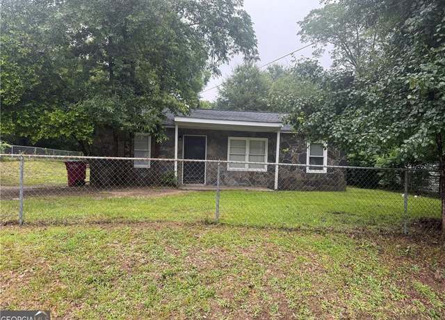 Property at 5770 Satterfield Dr, Macon, GA 31206, 2 beds, 1 bath