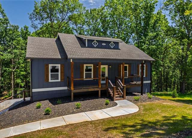 Property at 70 Country Hills Trl, Ellijay, GA 30540, 4 beds, 3 baths