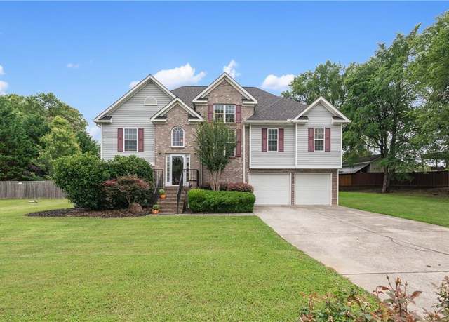 Property at 166 Woodford Way SE, Calhoun, GA 30701, 5 beds, 3 baths