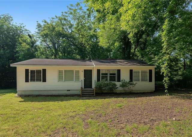 Property at 2802 3rd Ave SW, Atlanta, GA 30315, 4 beds, 4 baths