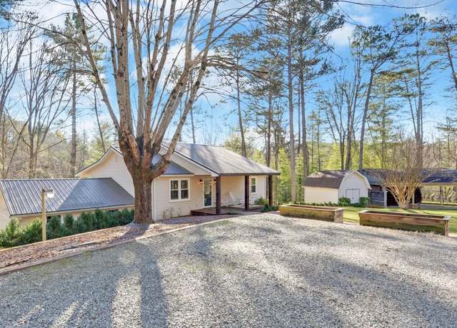 Property at 365 Quarles Ln, Ellijay, GA 30540, 2 beds, 2 baths