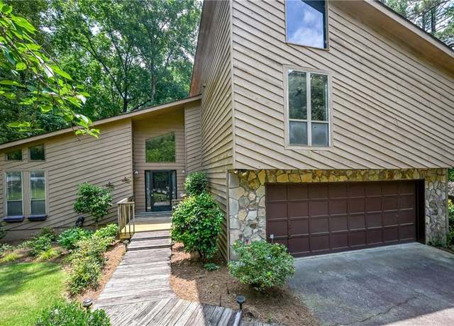 Property at 2235 Six Branches Dr, Roswell, GA 30076, 4 beds, 3.5 baths