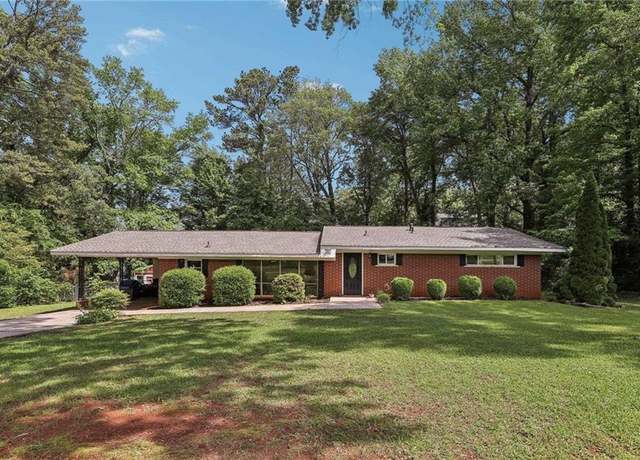 Property at 112 Pioneer Trl, Cartersville, GA 30121, 4 beds, 2 baths