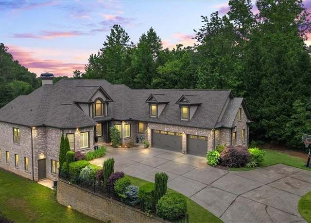 Property at 241 Russell Rd, Lawrenceville, GA 30043, 4 beds, 3 baths