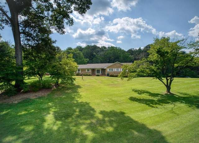 Property at 3840 Mceachern Farm Dr, Powder Springs, GA 30127, 3 beds, 2.5 baths