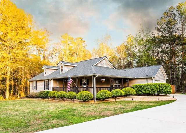 Property at 20 Riverbrooke Rd, Covington, GA 30016, 3 beds, 2 baths