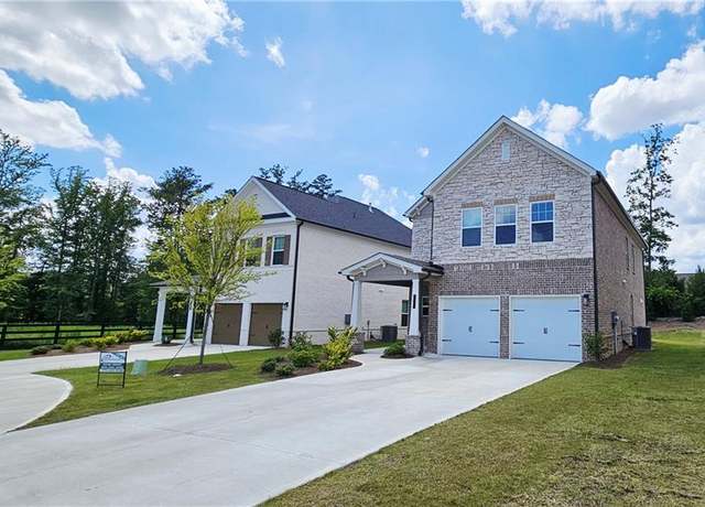 Property at 1961 Ecoland Dr, Grayson, GA 30017, 5 beds, 3 baths