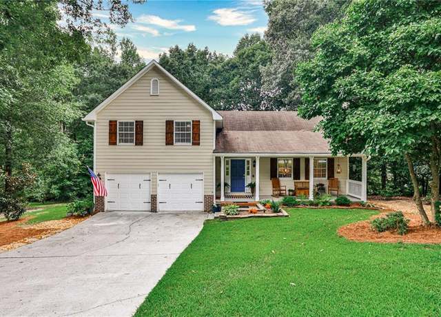 Property at 3333 Briarglen Cir, Buford, GA 30519, 3 beds, 2.5 baths