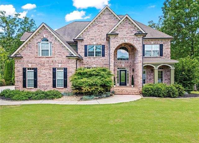 Property at 7493 Elderberry Dr, Douglasville, GA 30135, 4 beds, 5.5 baths