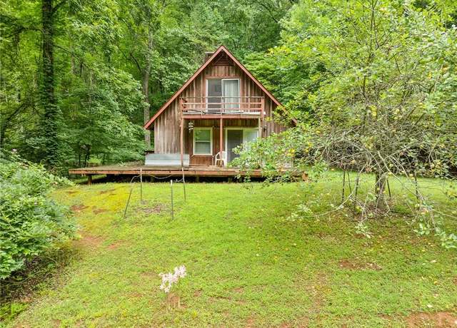 Property at 467 Gilliam Trl, Mineral Bluff, GA 30559, 2 beds, 1 bath