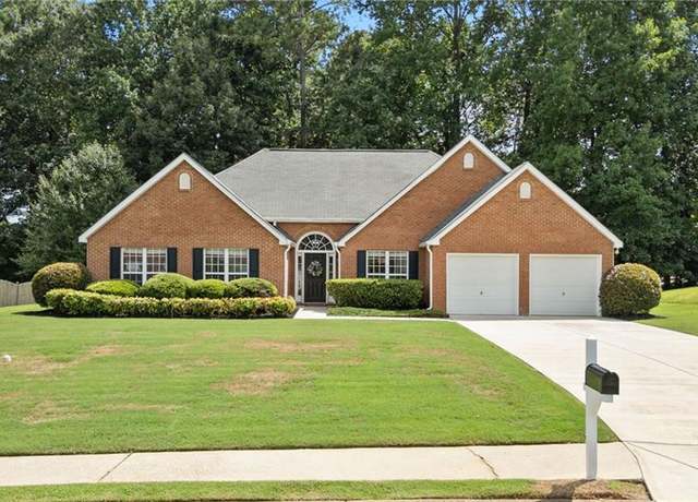 Property at 5920 Rives Dr, Alpharetta, GA 30004, 3 beds, 2 baths