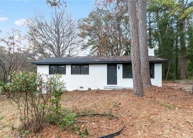 Property at 3215 Pennignton Cir, Atlanta, GA 30354, 3 beds, 2 baths