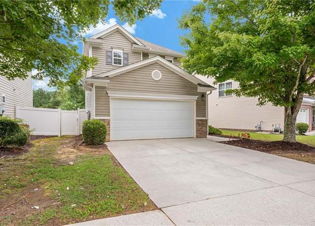 Property at 218 Silver Fox Trl, Dallas, GA 30157, 2 beds, 2.5 baths