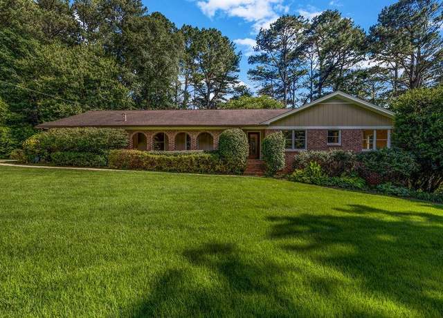 Property at 2585 Regency Dr E, Tucker, GA 30084, 4 beds, 3 baths