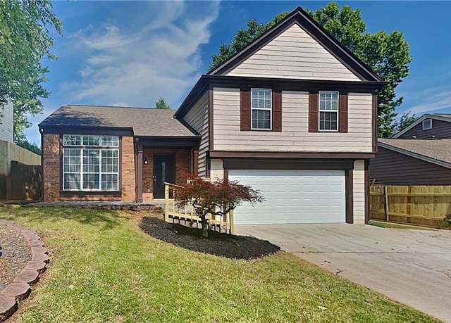 Property at 10830 Mortons Cir, Alpharetta, GA 30022, 3 beds, 2.5 baths