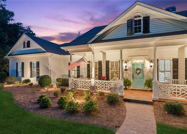 Property at 101 Barker Rd, Cumming, GA 30040, 5 beds, 5.5 baths