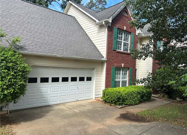 Property at 1570 Twin Bridge Ln, Lawrenceville, GA 30043, 4 beds, 2.5 baths