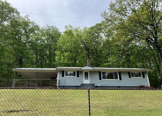 Property at 172 Camp Sunrise Rd NW, Cartersville, GA 30121, 3 beds, 2 baths