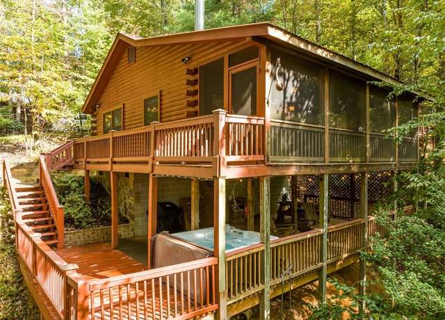 Property at 489 Arrowhead Pass, Blue Ridge, GA 30513, 2 beds, 1 bath