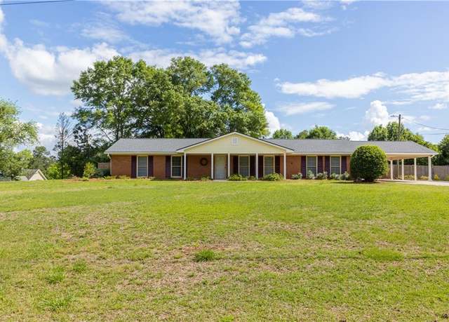 Property at 675 Mountain View Dr, Thomaston, GA 30286, 3 beds, 2 baths