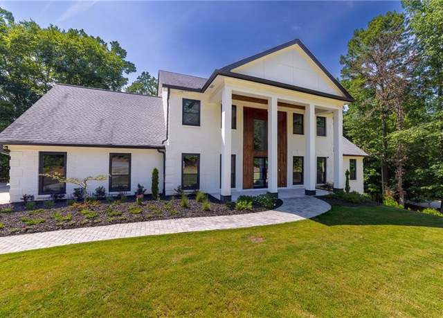 Property at 4 Bentley Trace Mnr, Atlanta, GA 30327, 6 beds, 5.5 baths