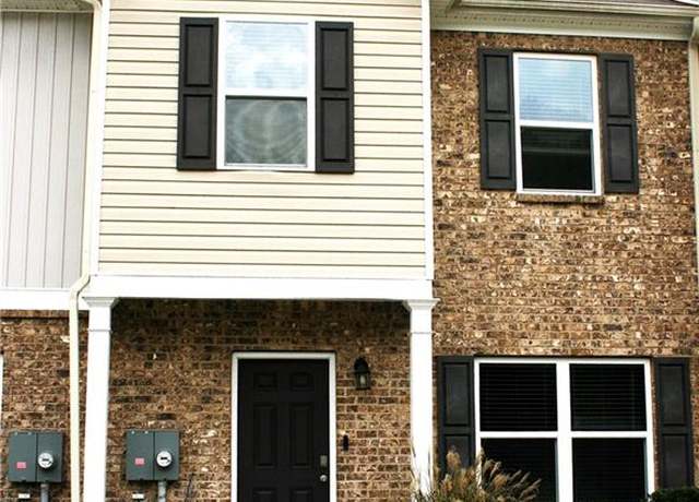 Property at 6152 Oakley Rd, Union City, GA 30291, 3 beds, 2.5 baths