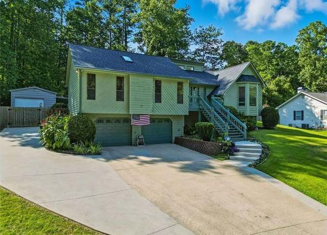 Property at 107 Wiley Bridge Ct, Woodstock, GA 30188, 3 beds, 2 baths