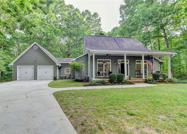 Property at 4490 Highway 138 SW, Stockbridge, GA 30281, 4 beds, 3 baths