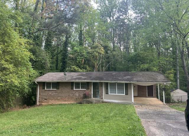 Property at 971 Canyon Trl SW, Marietta, GA 30060, 3 beds, 2 baths