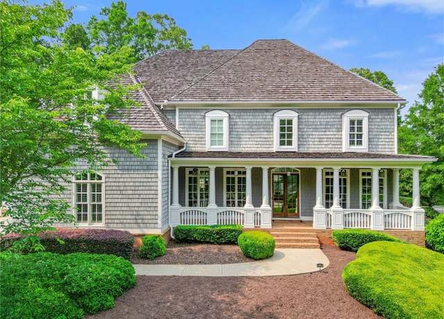 Property at 900 Crabapple Hl, Milton, GA 30004, 5 beds, 6 baths
