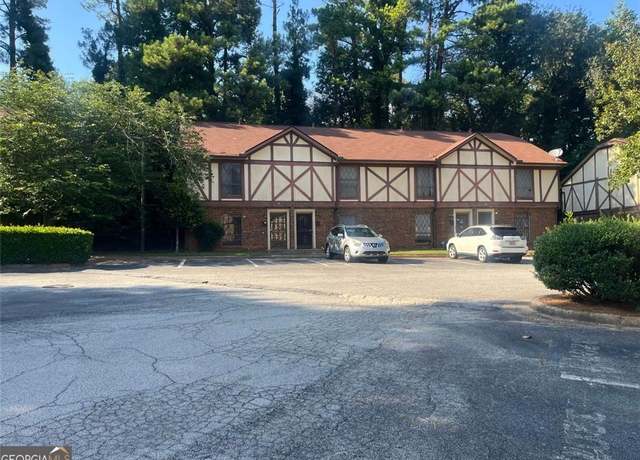 Property at 3244 Abbeywood Dr, Decatur, GA 30034, 2 beds, 1.5 baths