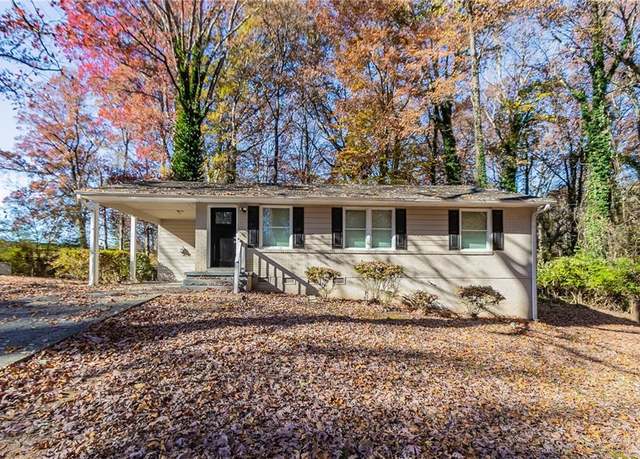 Property at 2329 Meadowlane Dr SW, Atlanta, GA 30311, 3 beds, 2 baths