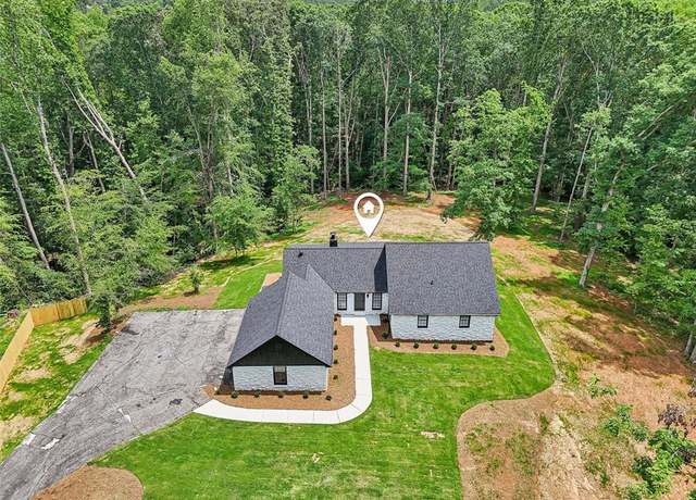 Property at 2725 Glendale Dr NE, Conyers, GA 30013, 4 beds, 3 baths