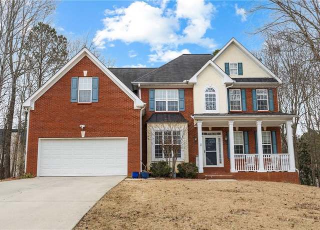 Property at 130 Brookridge Ct, Fayetteville, GA 30215, 4 beds, 4 baths