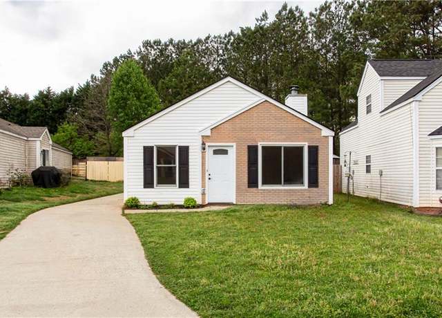 Property at 1941 Patterson Park Dr, Lawrenceville, GA 30044, 2 beds, 1.5 baths