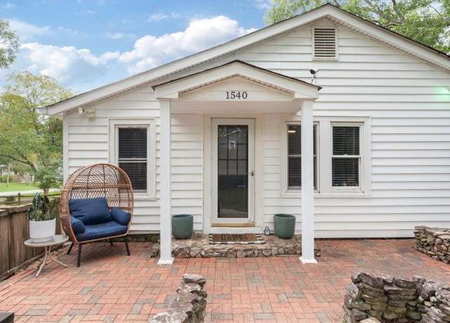 Property at 1540 Pine St SE, Marietta, GA 30060, 2 beds, 1 bath