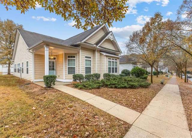 Property at 5863 Landers Loop, Fairburn, GA 30213, 3 beds, 2 baths