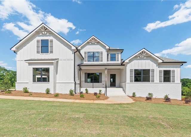 Property at 443 Races Rd, Hoschton, GA 30548, 5 beds, 4 baths