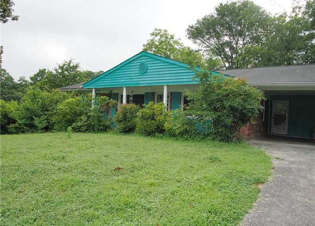 Property at 4030 Scott Dr, Forest Park, GA 30297, 3 beds, 2 baths