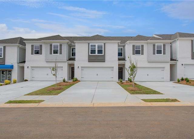 Property at 305 Heavenly Hollow Pl, Mcdonough, GA 30253, 3 beds, 2.5 baths