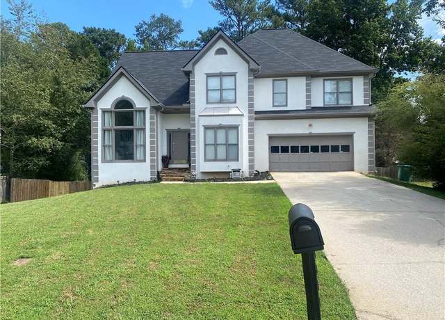 Property at 2170 Thorndale Dr SW, Lilburn, GA 30047, 5 beds, 3.5 baths