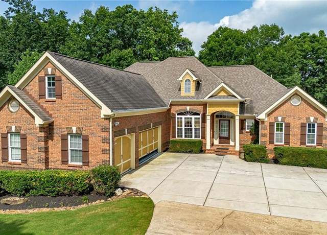 Property at 3498 Hickory Lake Dr, Gainesville, GA 30506, 4 beds, 3.5 baths